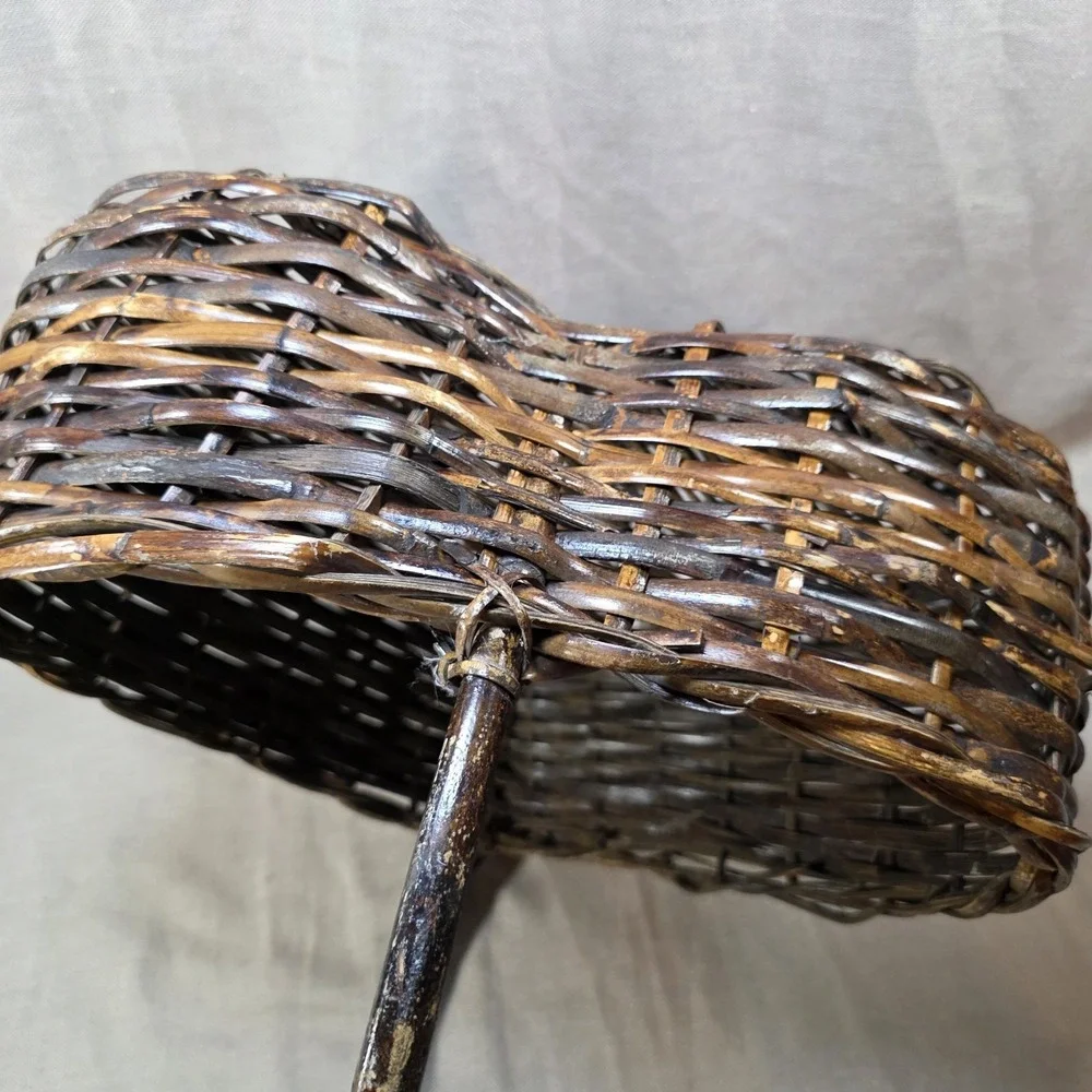 Large Heart Shaped Basket w Handle Cottage Prairie  Decor Wedding 16x17x15